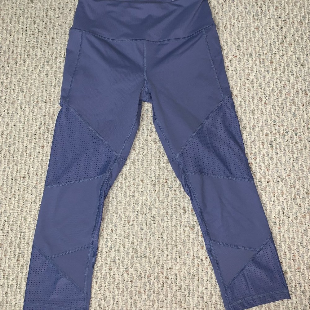 Victoria Sport Athlete Leggings Size S